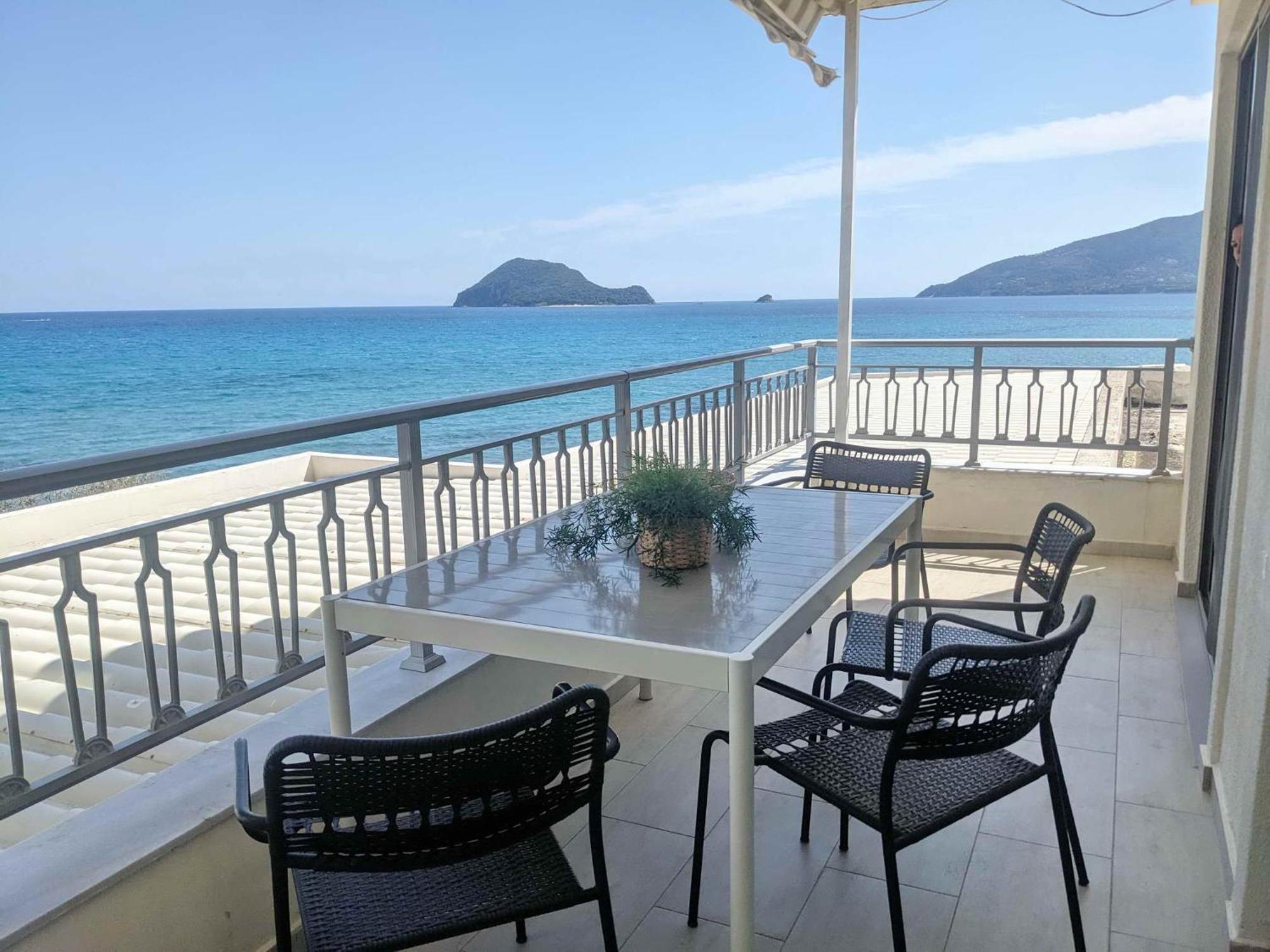 Panorama Inn Lithakia  Luaran gambar