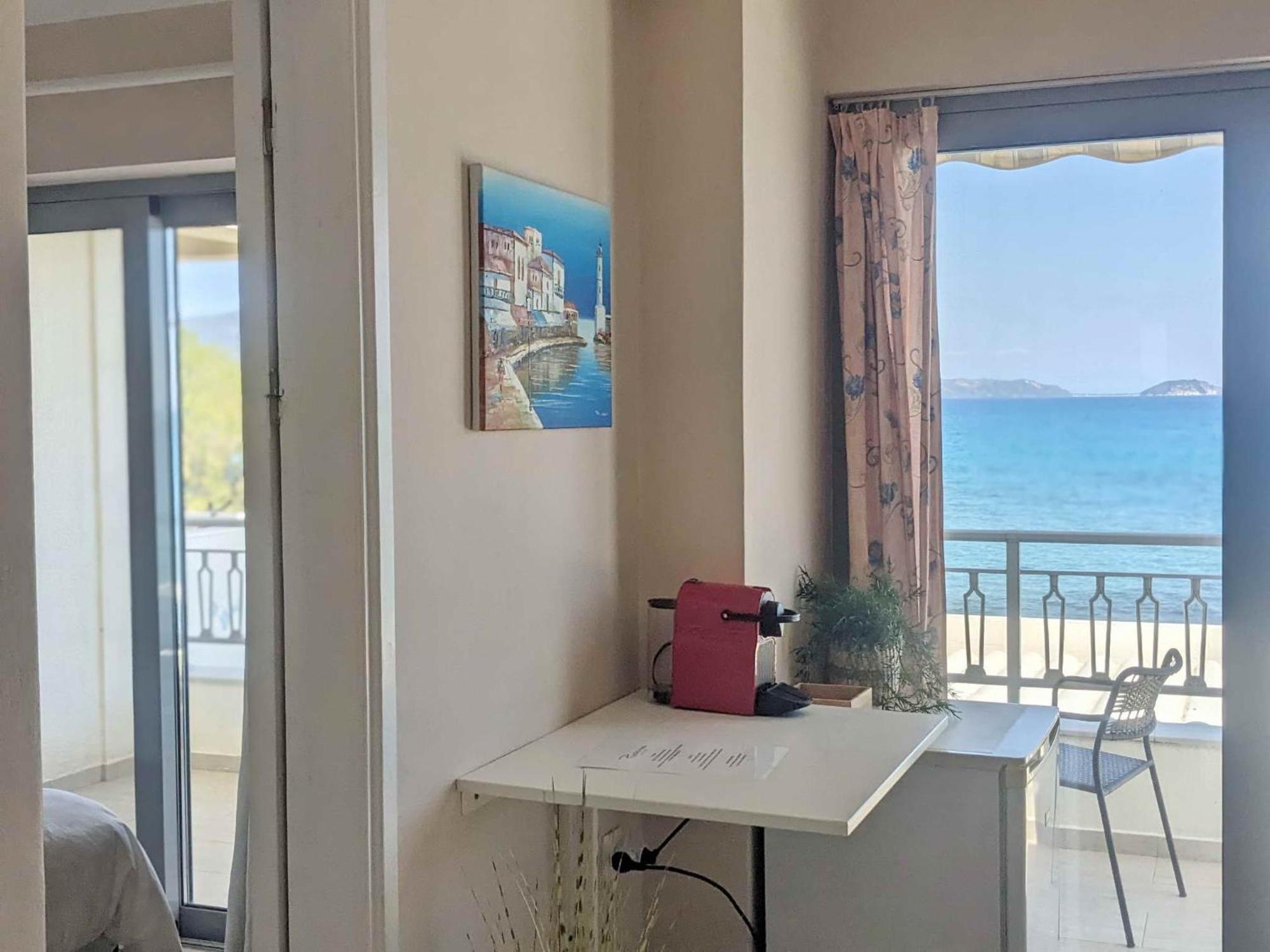 Panorama Inn Lithakia  Luaran gambar